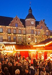 Dusseldorf – Christmas market at the market square, 2015