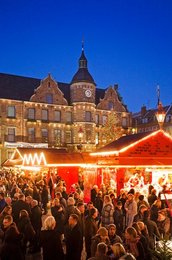 Dusseldorf – Christmas market at the market square, 2015
