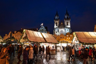 Christmas markets in Prague's Old Town Square, UNESCO World Heritage Site, Prague, Czech Republic