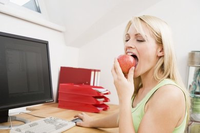 Gesunde Ernährung am Arbeitsplatz - Eating Healthy at the Workplace