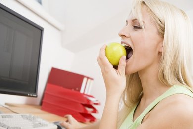 Gesunde Ernährung am Arbeitsplatz - Eating Healthy at the Workplace