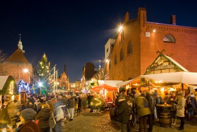 Berlin. Christmas market at the Kulturbrauerei