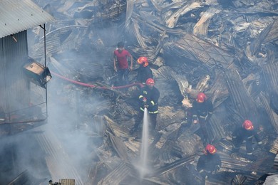 DHAKA SLUM FIRE