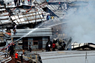 DHAKA SLUM FIRE