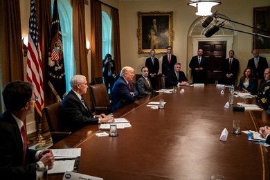 President Trump Meets with Supply Chain Distributors