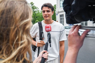 POLITICS KERN MEETING