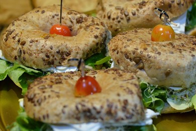 Bagel Sandwich with Ham