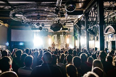 Ash performs at Concorde2 Brighton