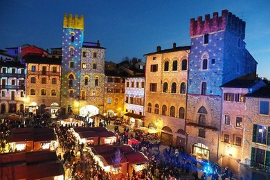 Italy, Arezzo, Christmas market