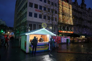 BRUSSELS CHRISTMAS MARKET ILLUSTRATIONS