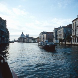 Image 697954451