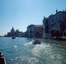 Image 697954516