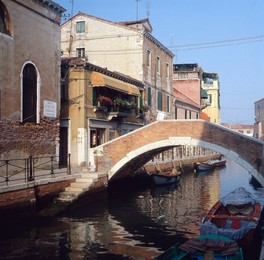 Image 697954661