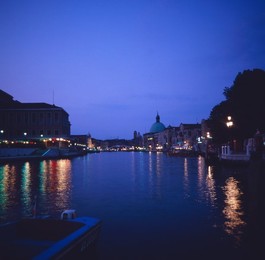 Image 698044770