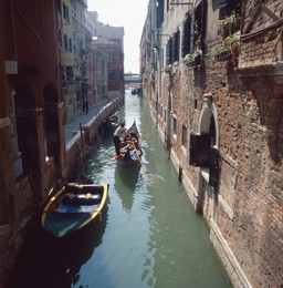 Image 698045061