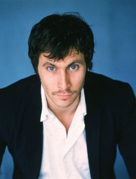 LONG HELLO AND SHORT GOODBYE