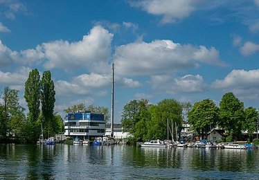 Image 701739085