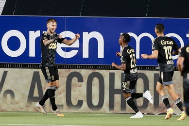 SOCCER JPL D8 STVV VS STANDARD LIEGE