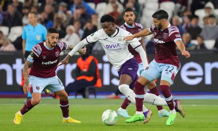 SOCCER CONF D4 WEST HAM UNITED VS ANDERLECHT