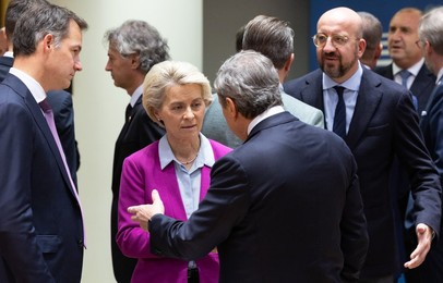 EUROPEAN COUNCIL SUMMIT MEETING