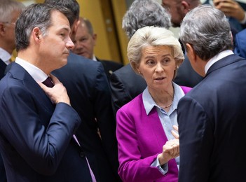 EUROPEAN COUNCIL SUMMIT MEETING