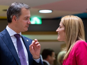 EUROPEAN COUNCIL SUMMIT MEETING