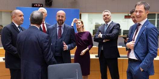 EUROPEAN COUNCIL SUMMIT MEETING