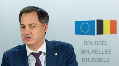 EUROPEAN COUNCIL SUMMIT MEETING