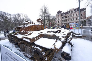 Image 758815411