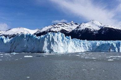 Los Glaciares. national. park. santa Cruz. province. southern. patagonia. landscape. horizontal. argentina. south America. natural. natural Beauty. natural Park. nature. atlantic. non Urban Scene. ocean. outdoor. outdoors. outside