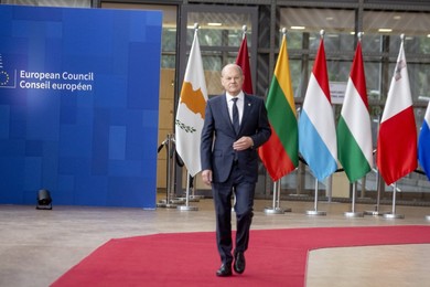 EUROPEAN COUNCIL SUMMIT MEETING THURSDAY