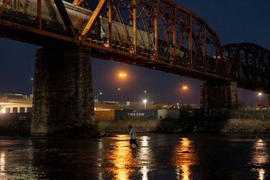 Image 831914042