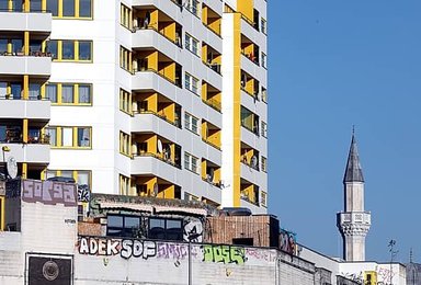 Image 851639121
