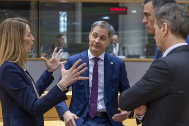 EUROPEAN COUNCIL SUMMIT MEETING WEDNESDAY