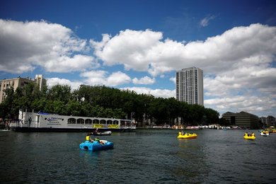 Image 887779696