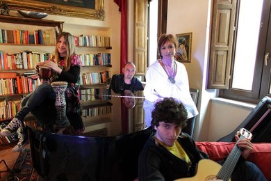 Mango with his family