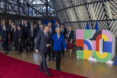EUROPEAN COUNCIL SUMMIT MEETING THURSDAY