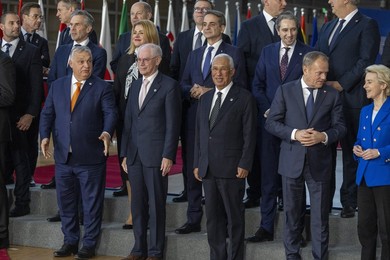 EUROPEAN COUNCIL SUMMIT MEETING THURSDAY