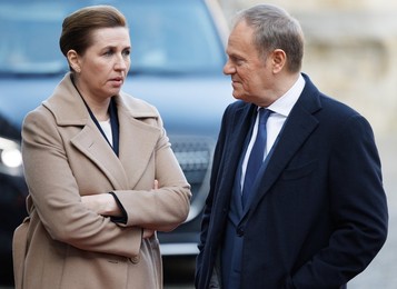 EUROPEAN COUNCIL SUMMIT MEETING