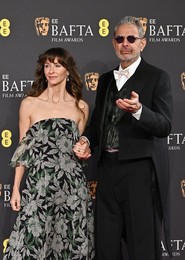Jeff Goldblum and Emilie Livingston