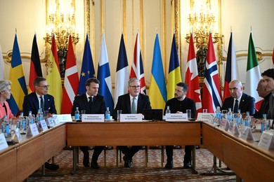 (L-R) European Commission President Ursula von der Leyen, Finland's President Al