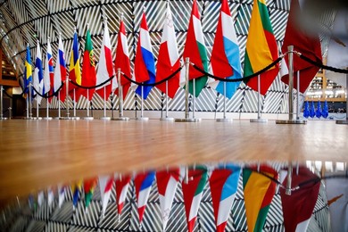 EUROPEAN COUNCIL SUMMIT MEETING