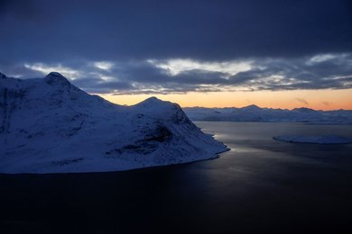 Image 973228714