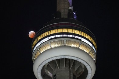 Image 975607523