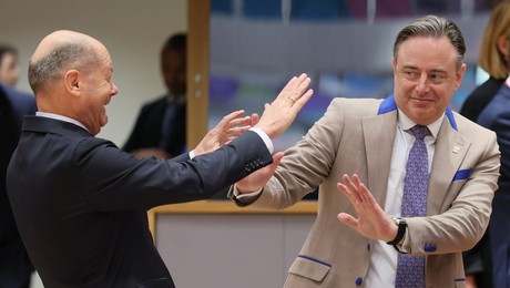 EUROPEAN COUNCIL SUMMIT MEETING THURSDAY