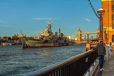 Image 988460680