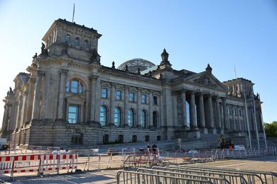 Image 995545775