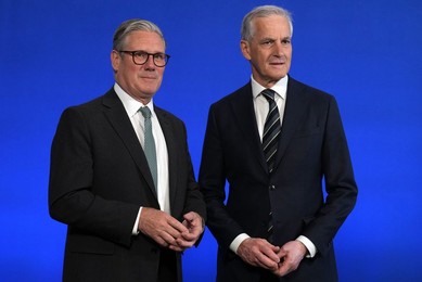 Britain's Prime Minister Keir Starmer, left, meets Norway's Prime Minister Jonas