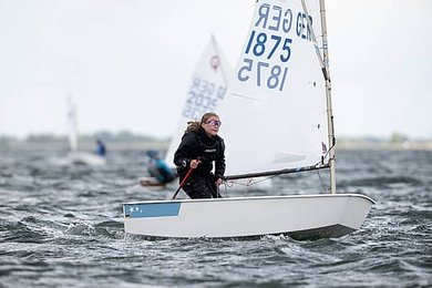 Image 1003713074