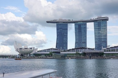 Image 1004629653